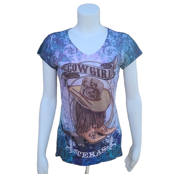 SWEET GISELE Cowgirl Western Graphic Tee M Cowboy Boots Hat Texas Gold Bling - Picture 11 of 16